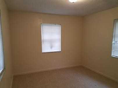 1630 W Waycross Cir #10 - Photo 4 of 16