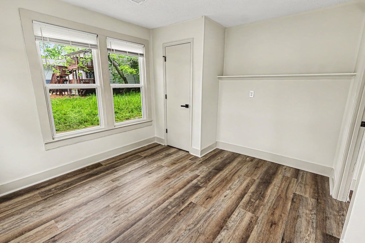7709 1st Ave S #1 - Photo 6 of 11