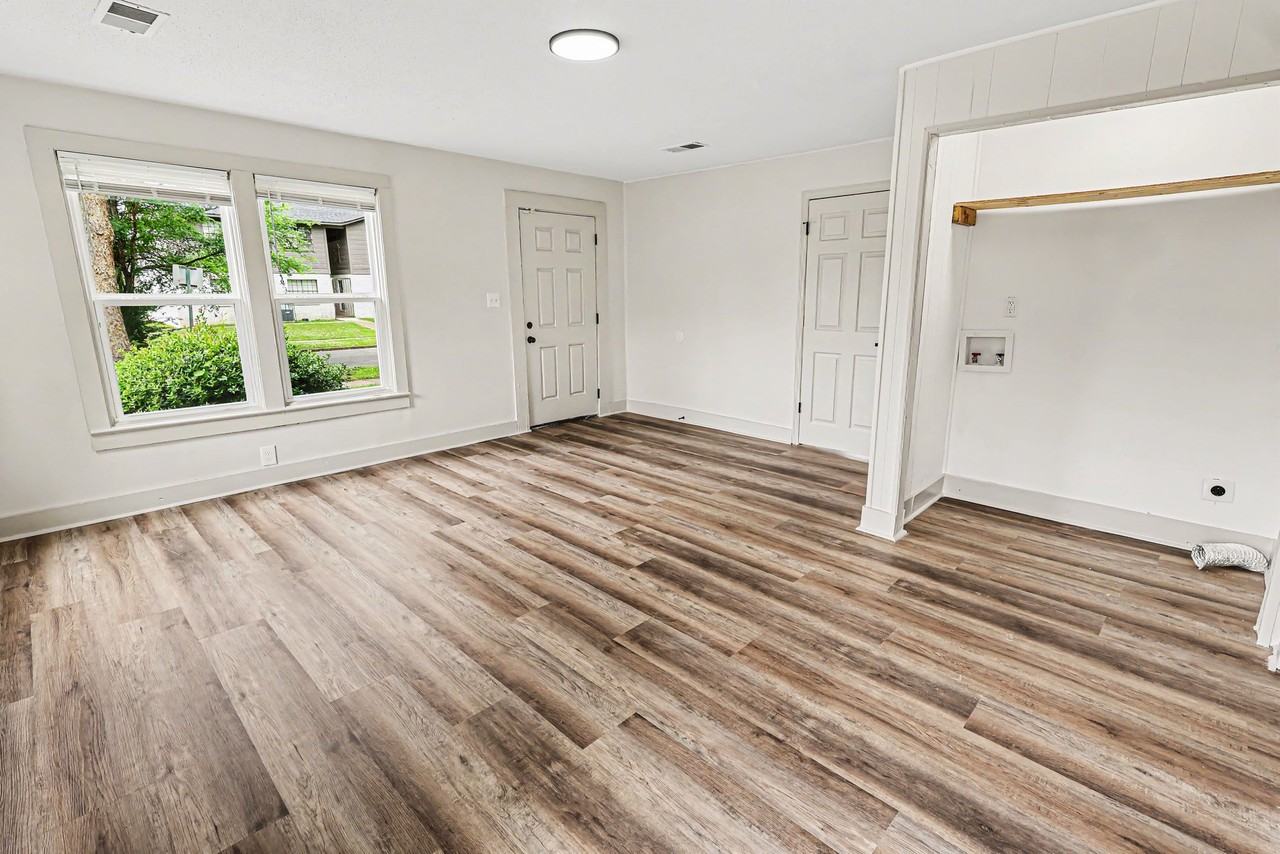 7709 1st Ave S #1 - Photo 7 of 11
