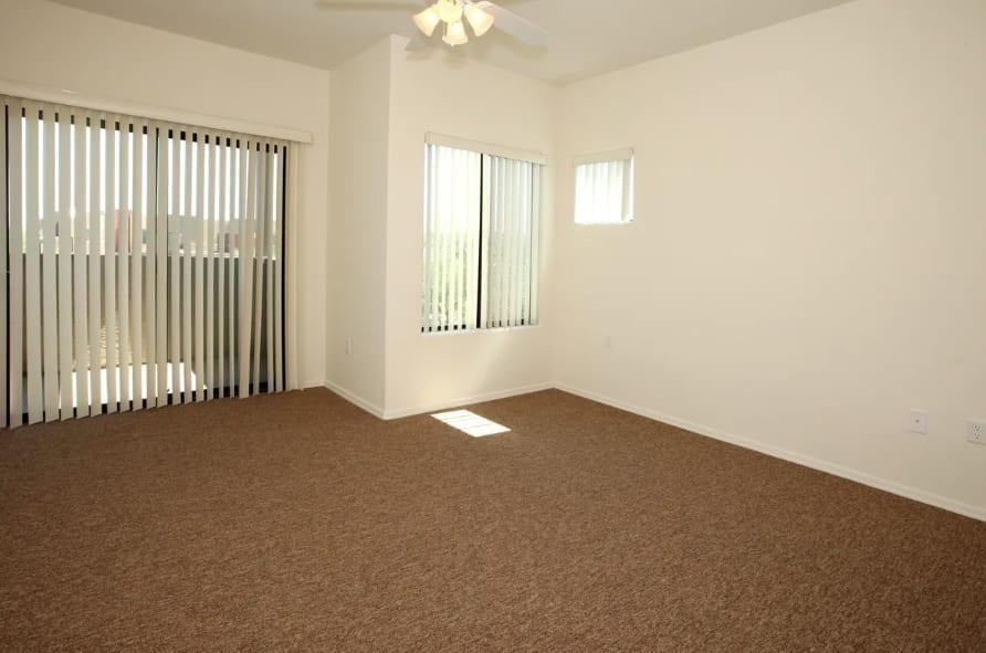 301 E Bethany Home Rd Ste B140 - Photo 3 of 22