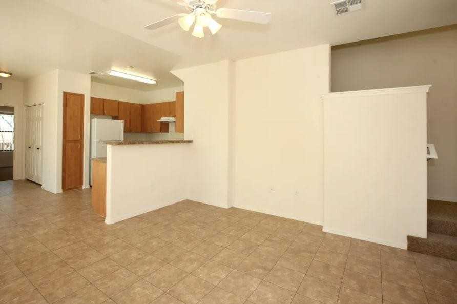 301 E Bethany Home Rd Ste B140 - Photo 4 of 22