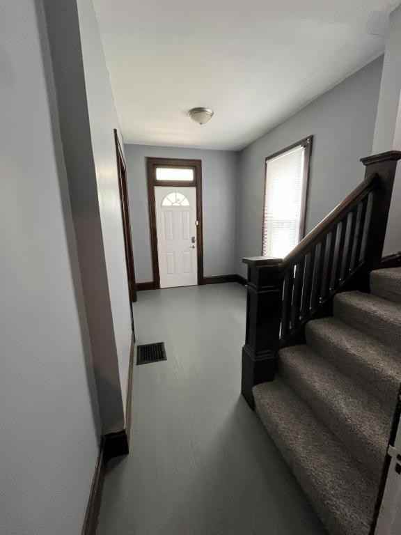 558 Lilley Ave - Photo 2 of 21
