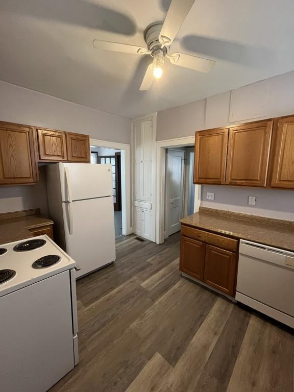558 Lilley Ave - Photo 6 of 21