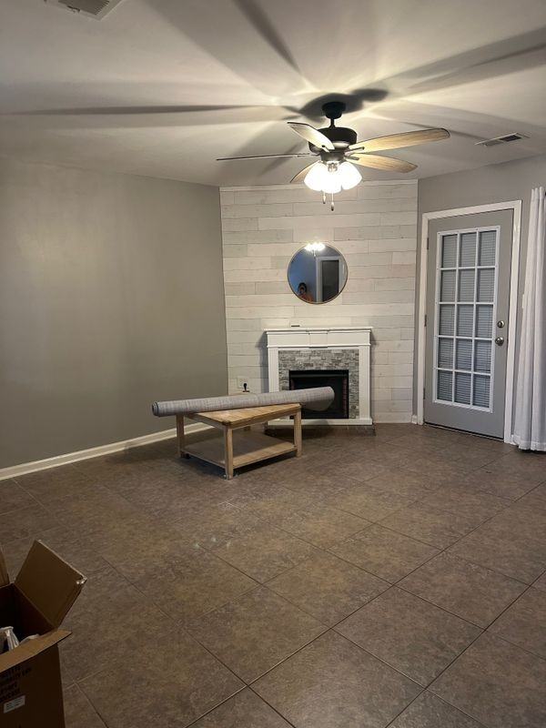 8085 Creekwood Cir E - Photo 5 of 22