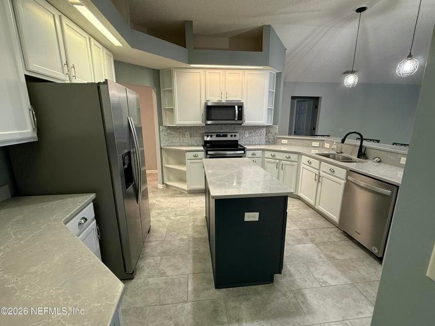 9339 Whisper Glen Dr - Photo 3 of 12
