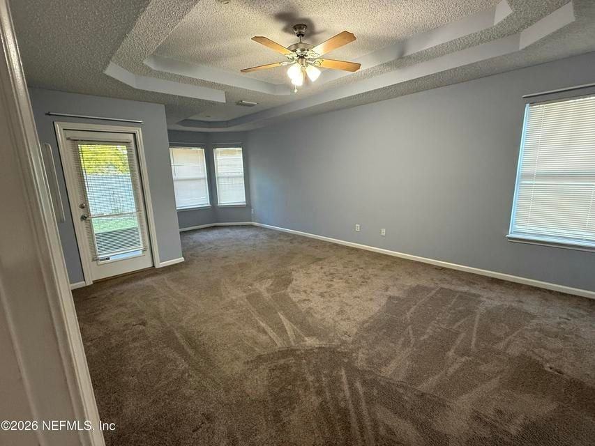 9339 Whisper Glen Dr - Photo 5 of 12