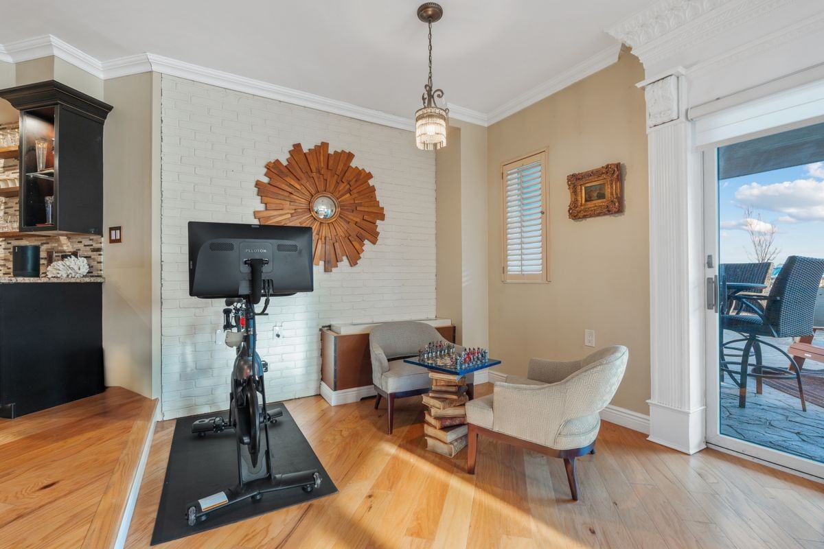 300 Ocean Ave N ##1a - Photo 6 of 22
