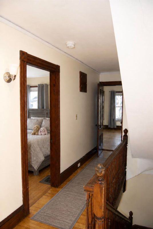435 Broad St - Photo 6 of 13