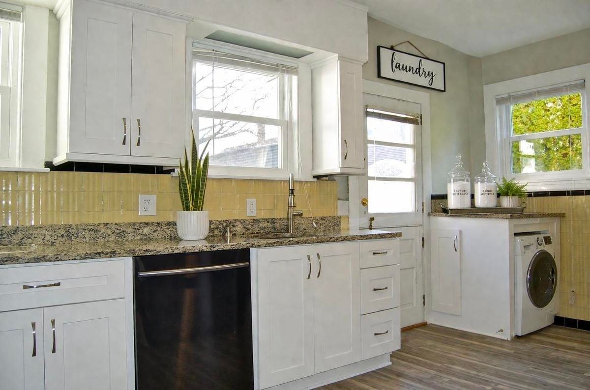 435 Broad St - Photo 7 of 13