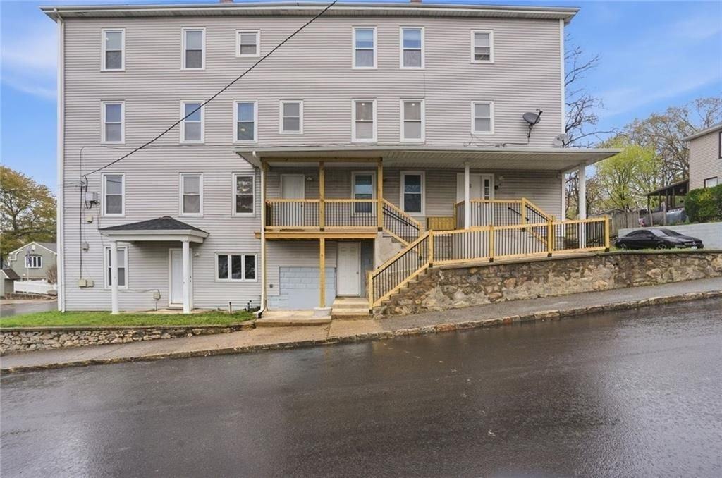 188 Division St ##2f