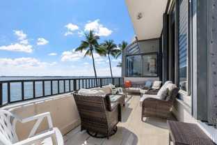520 Brickell Key Dr ##A200 - Photo 1 of 1