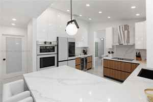 featured image of 14211 Sw 31st St ##0