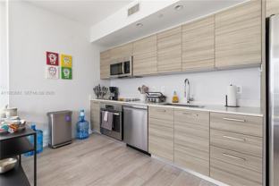 121 Ne 34th St ##2109 - Photo 1 of 1