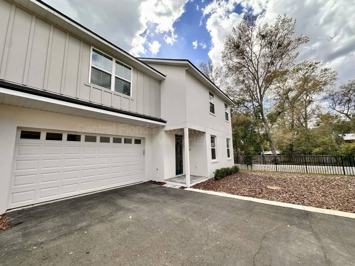 2238 S Bumby Ave #160 - Photo 3 of 10