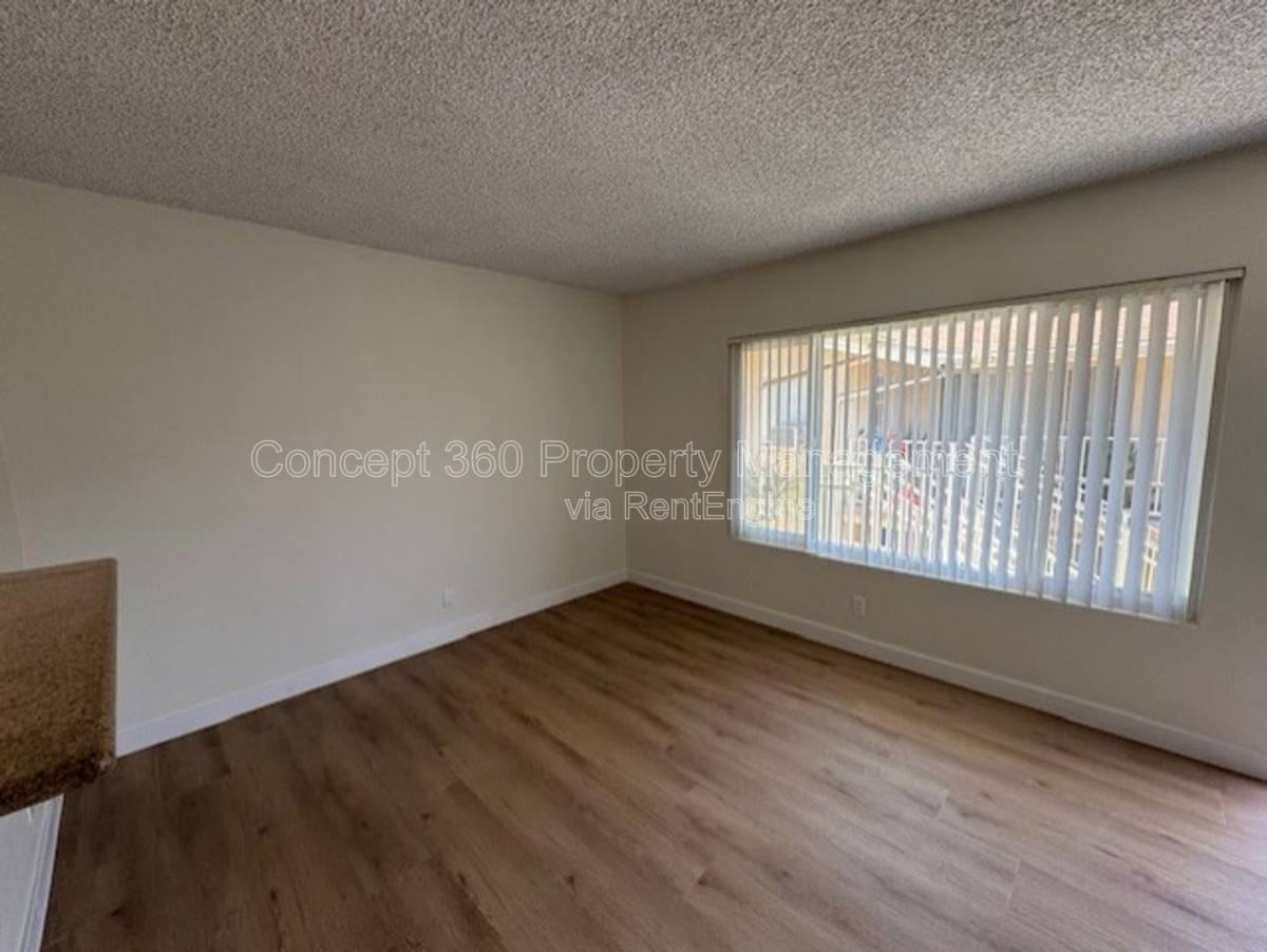 1021 Ohio Ave #7 - Photo 6 of 10