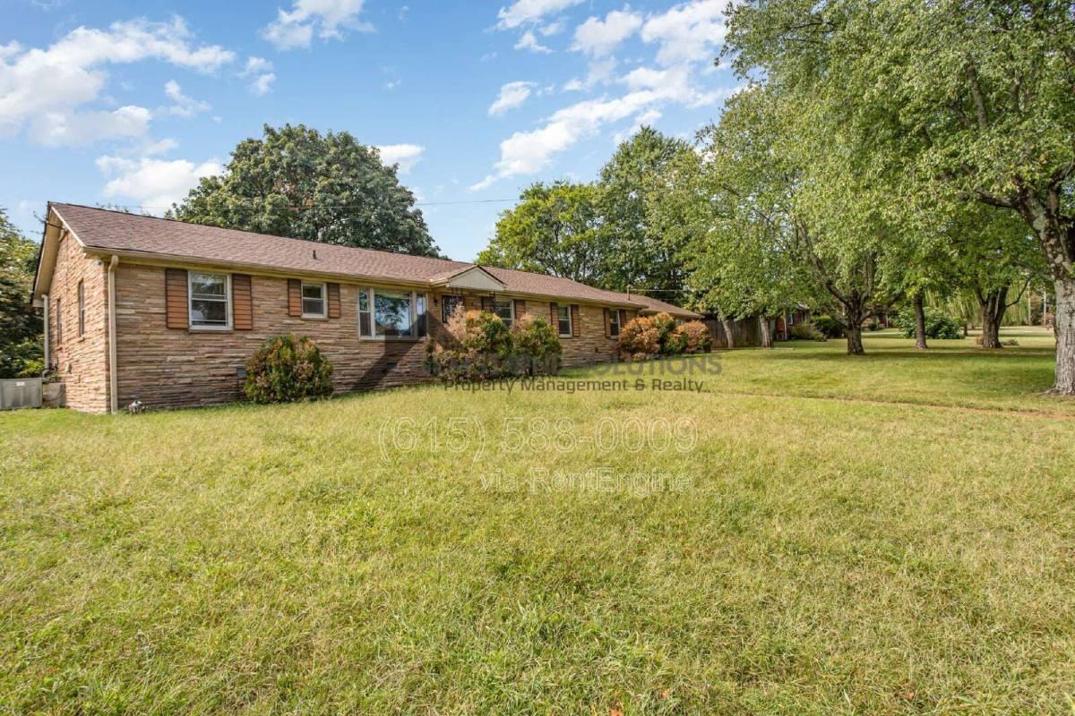 2610 Carter Ave #B - Photo 2 of 10