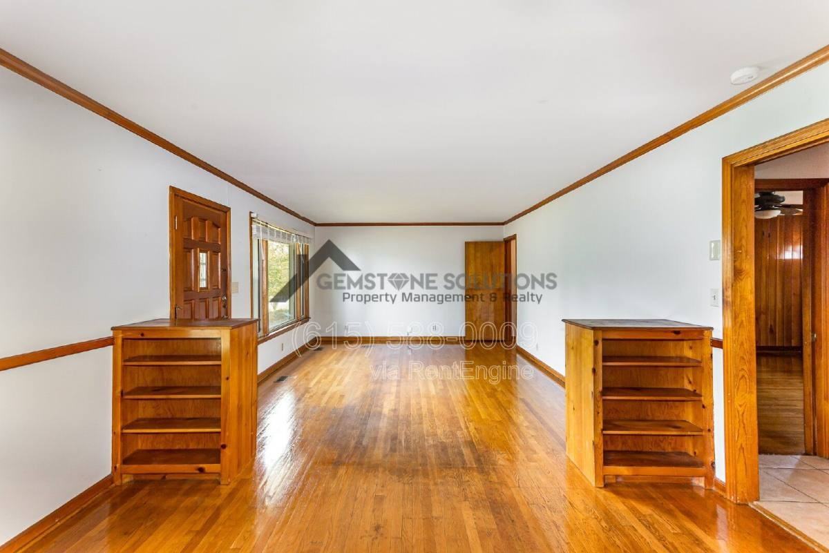 2610 Carter Ave #B - Photo 6 of 10