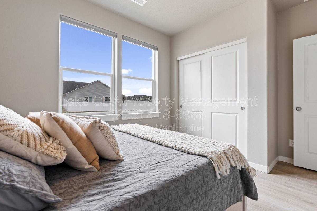5673 W Rockingham Rd - Photo 4 of 10