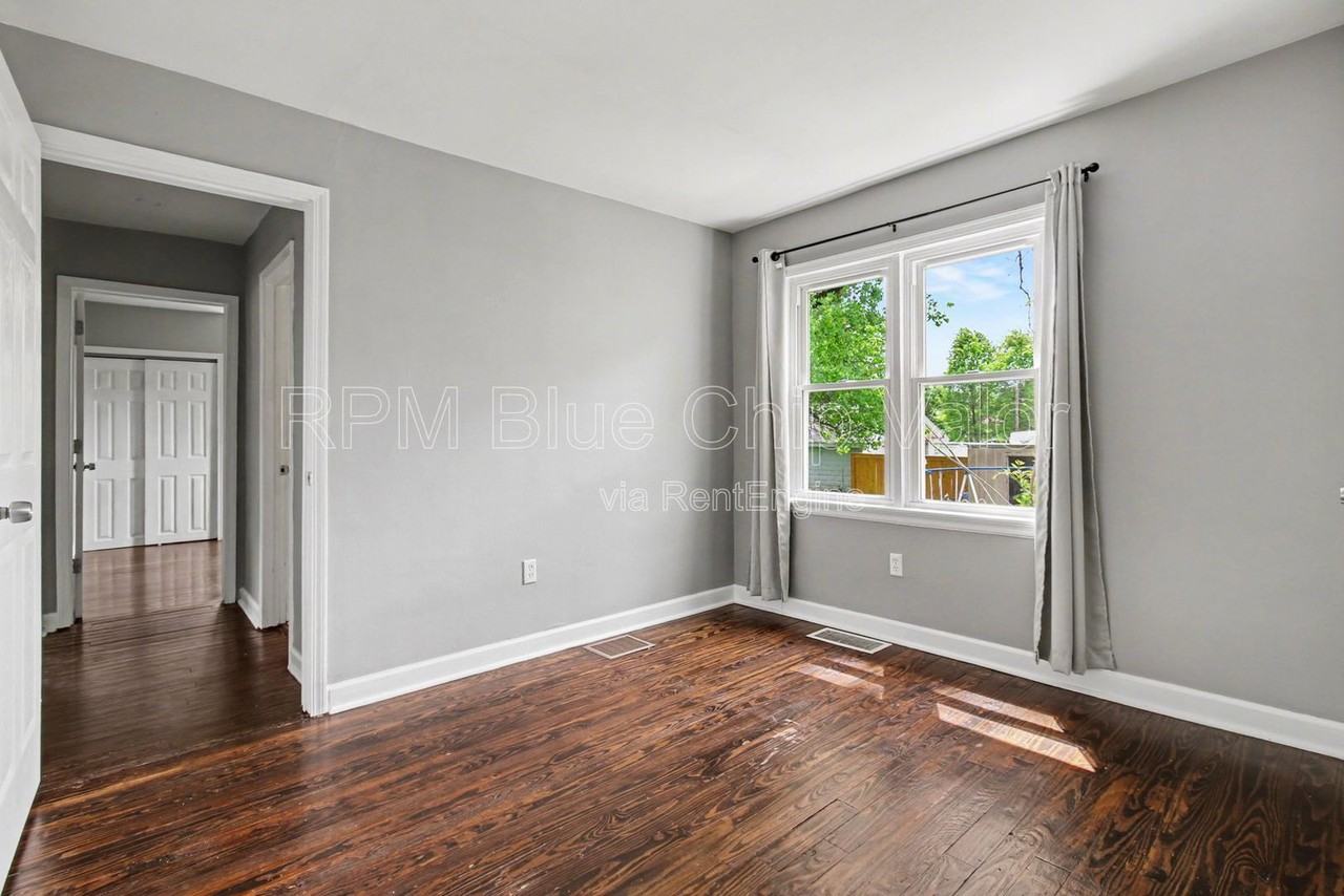 7670 Pippin Rd #1 - Photo 7 of 14