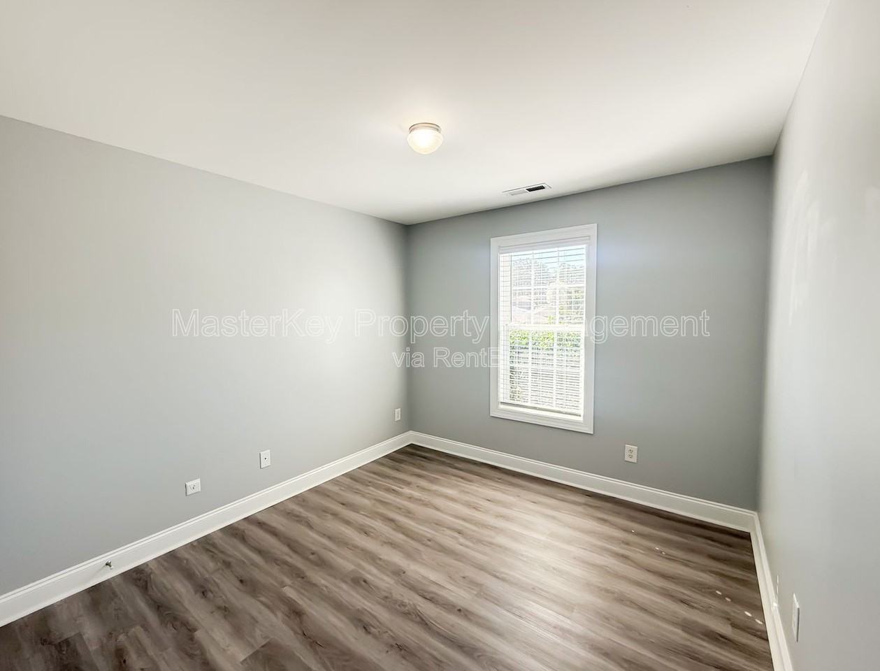 619 Rawls Dr #102 - Photo 5 of 14