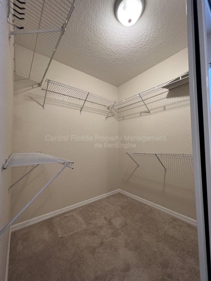 954 Forest Ridge Ct #202 - Photo 7 of 20