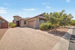 featured image of 19905 W Devonshire Ave
