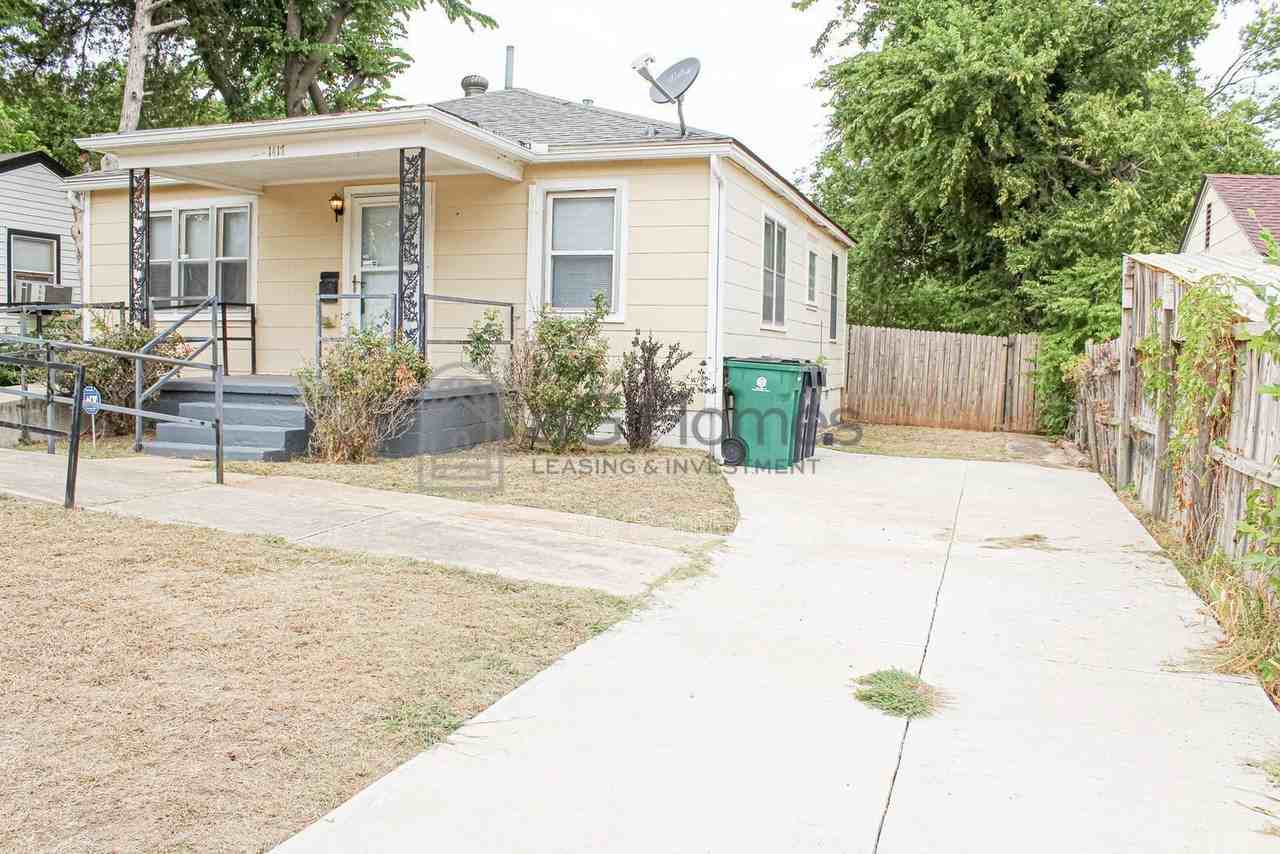 1417 Nw 95th St - Photo 5 of 26