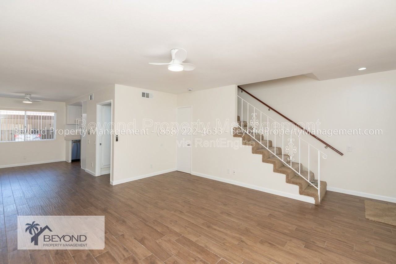 122 Palmyra Dr - Photo 2 of 19