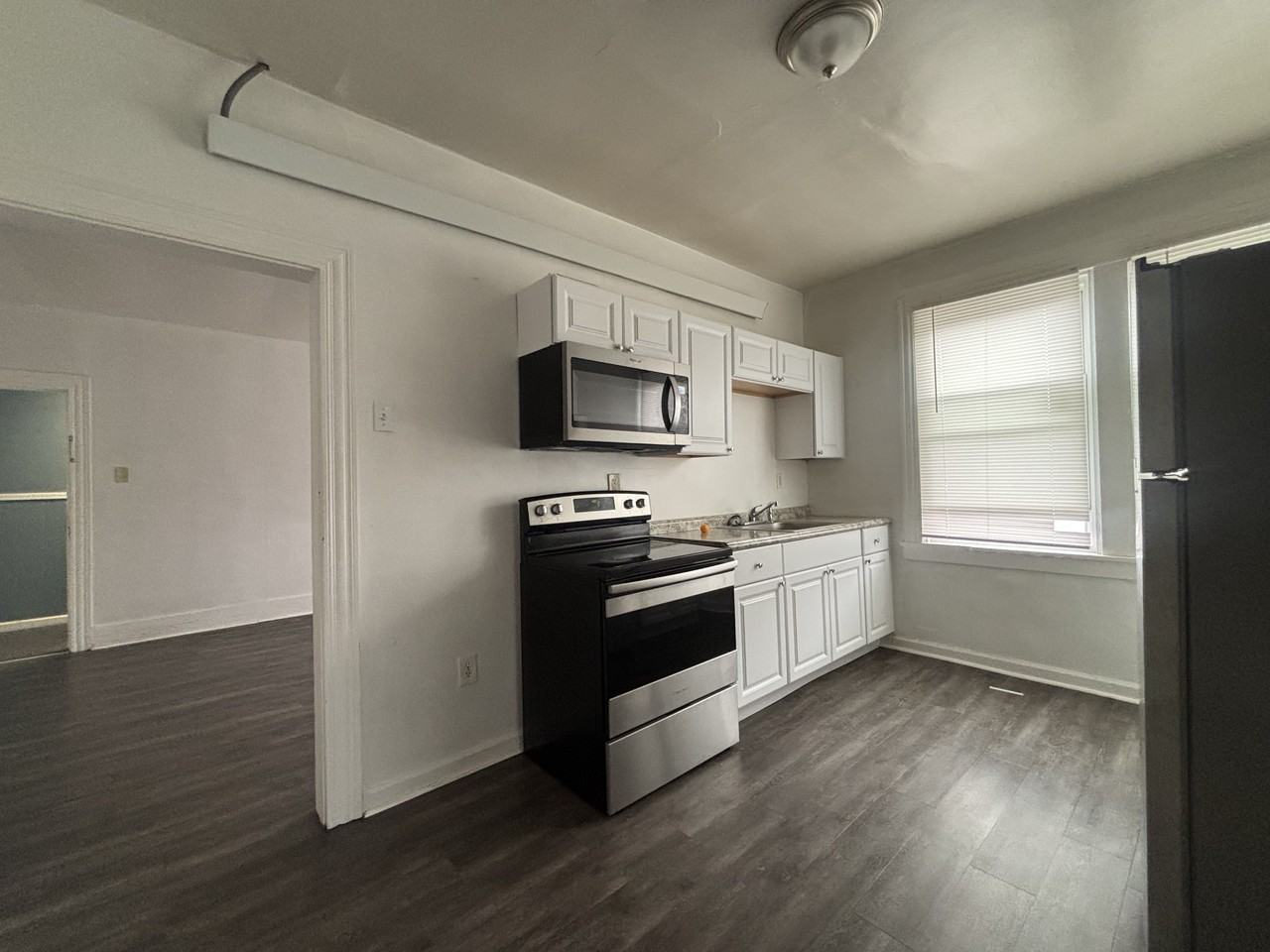 1601 Lincoln Way #8