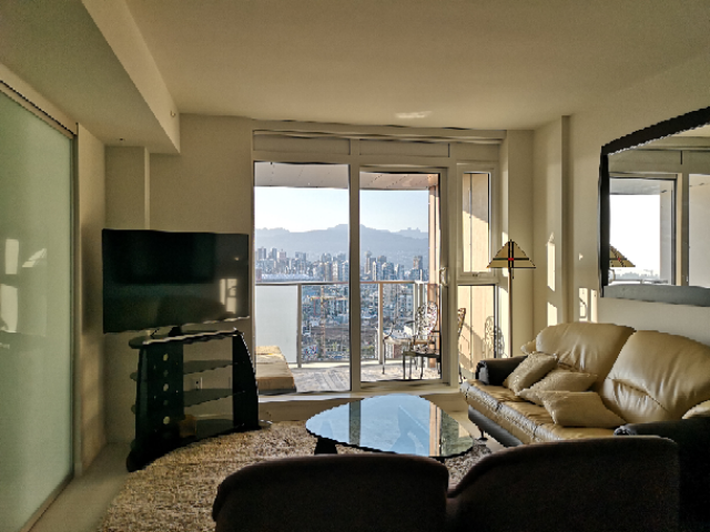 285 East 10th Avenue - Photo 4 of 13