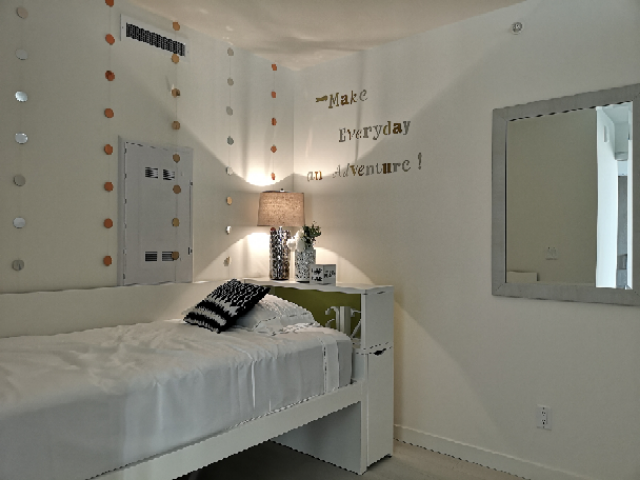 285 East 10th Avenue - Photo 5 of 13
