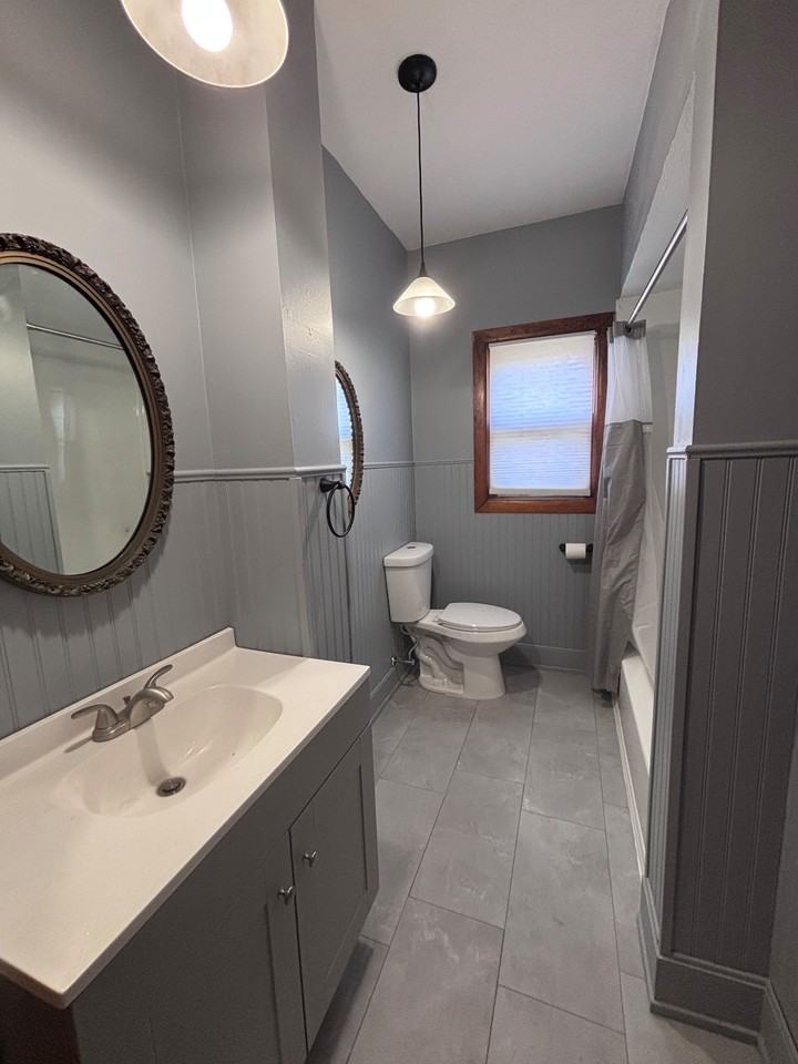 272 First Ave #1stFL - Photo 2 of 9