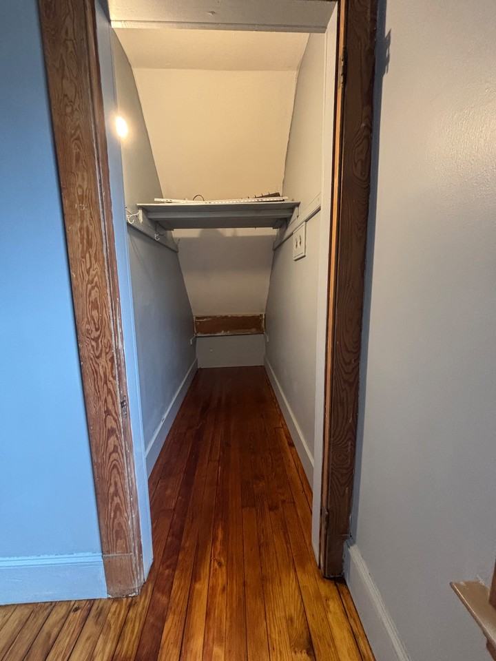 272 First Ave #1stFL - Photo 7 of 9