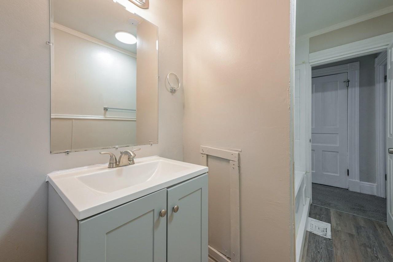629 Highland Ave #NA - Photo 4 of 5