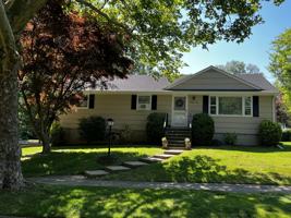 featured image of 25 Colonial Dr #NA