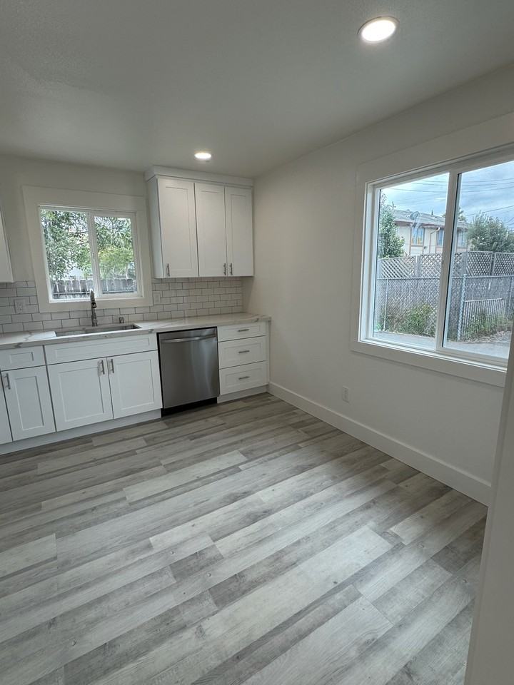 21944 Arbor Ave #NA - Photo 2 of 17