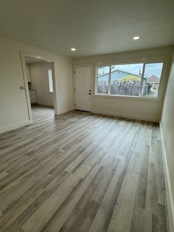 21944 Arbor Ave #NA - Photo 5 of 17