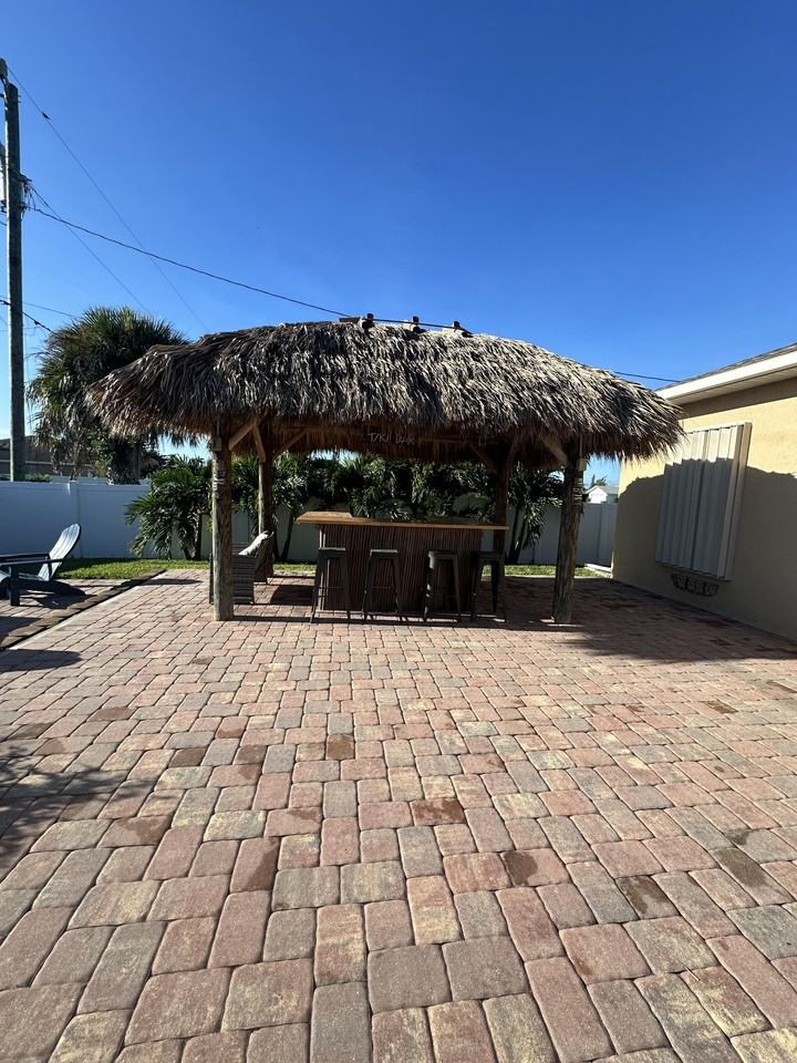 1305 Sw 11th Pl #NA - Photo 4 of 19