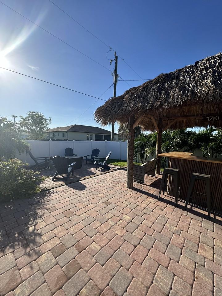 1305 Sw 11th Pl #NA - Photo 6 of 19