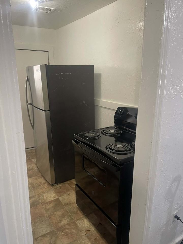 3430 Sw 29th Pl #3430 - Photo 3 of 9
