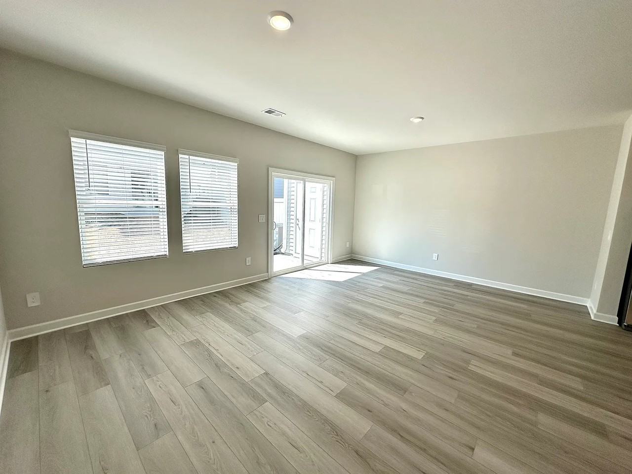 126 Arrow Ct #126 - Photo 5 of 18