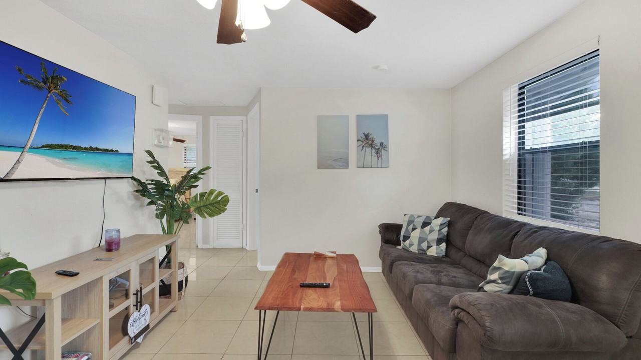 3444 Rosefield Dr #NA - Photo 3 of 19