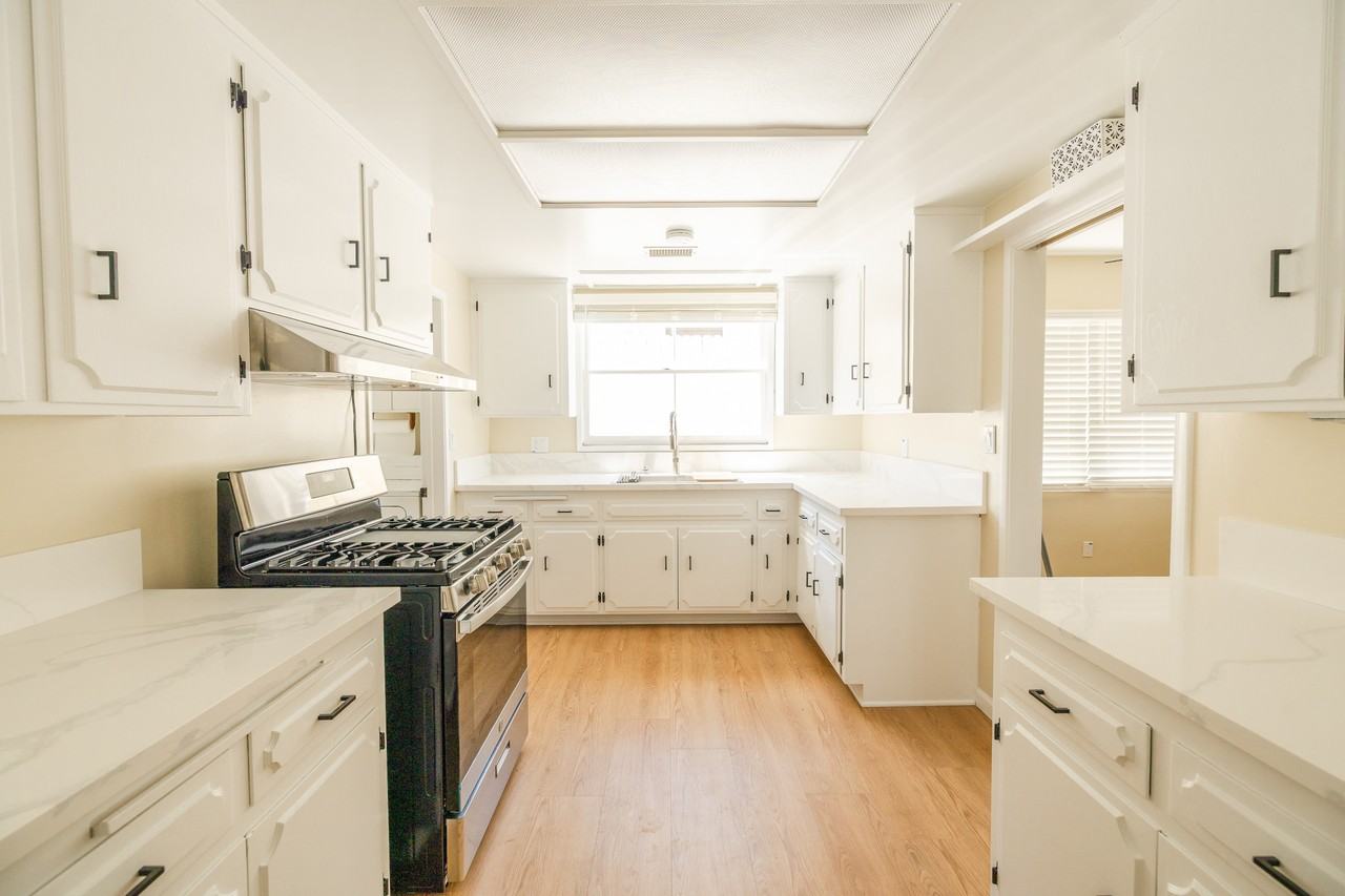8765 Cleburn Dr #NA - Photo 5 of 20