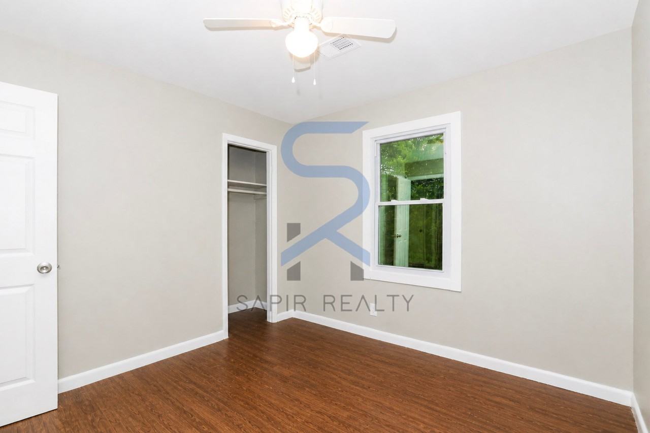 202 Wendan Way - Photo 6 of 13