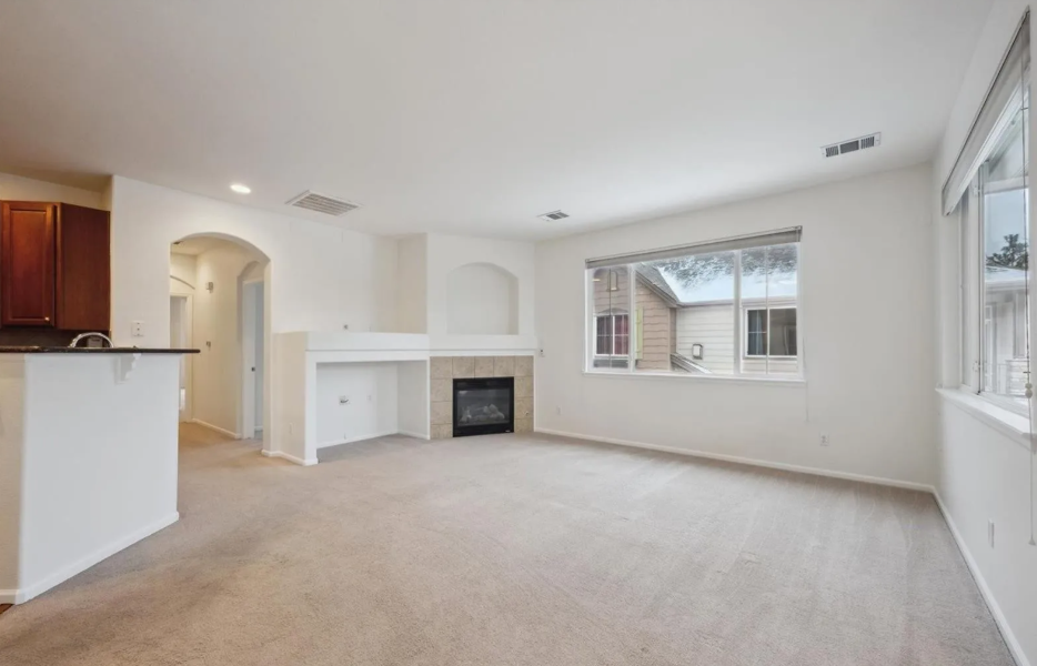 11391 Navajo Cir #B - Photo 7 of 24