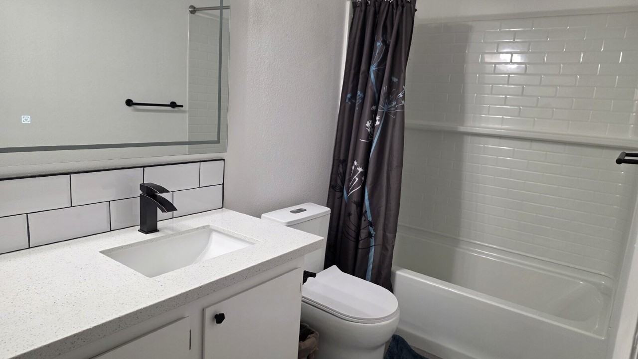 3913 Oakhill Ave - Photo 4 of 23