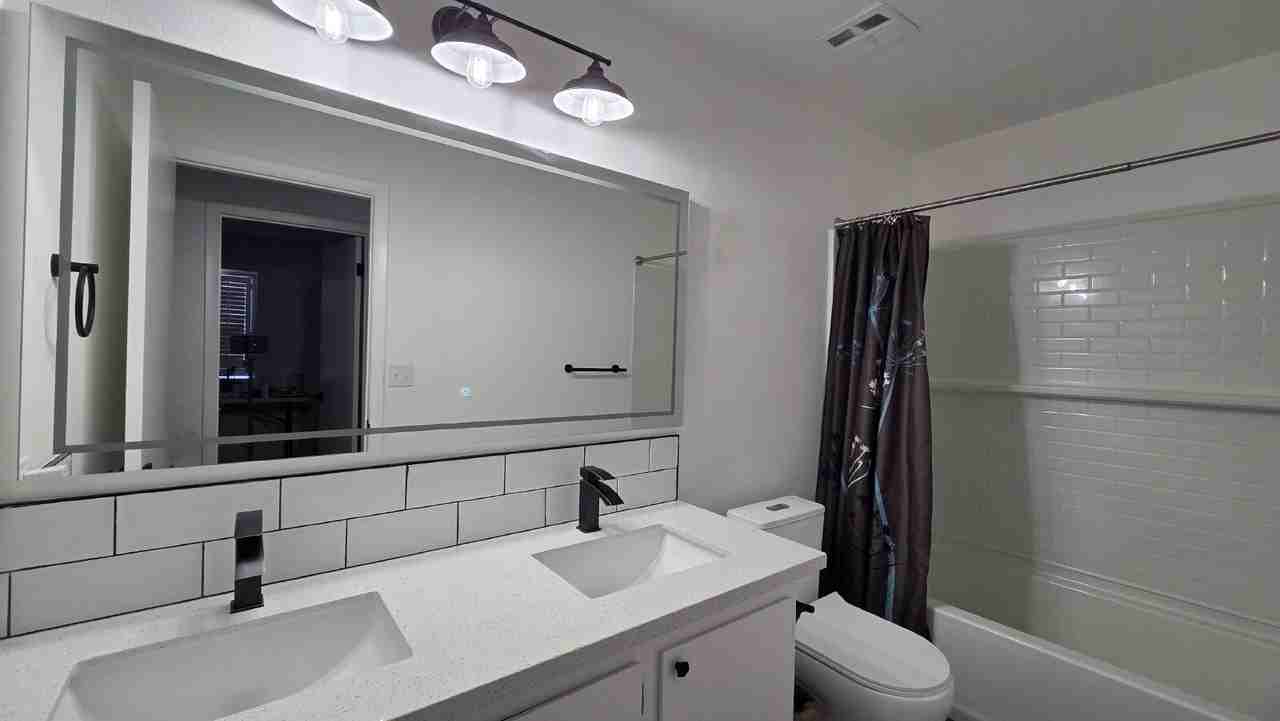 3913 Oakhill Ave - Photo 6 of 23