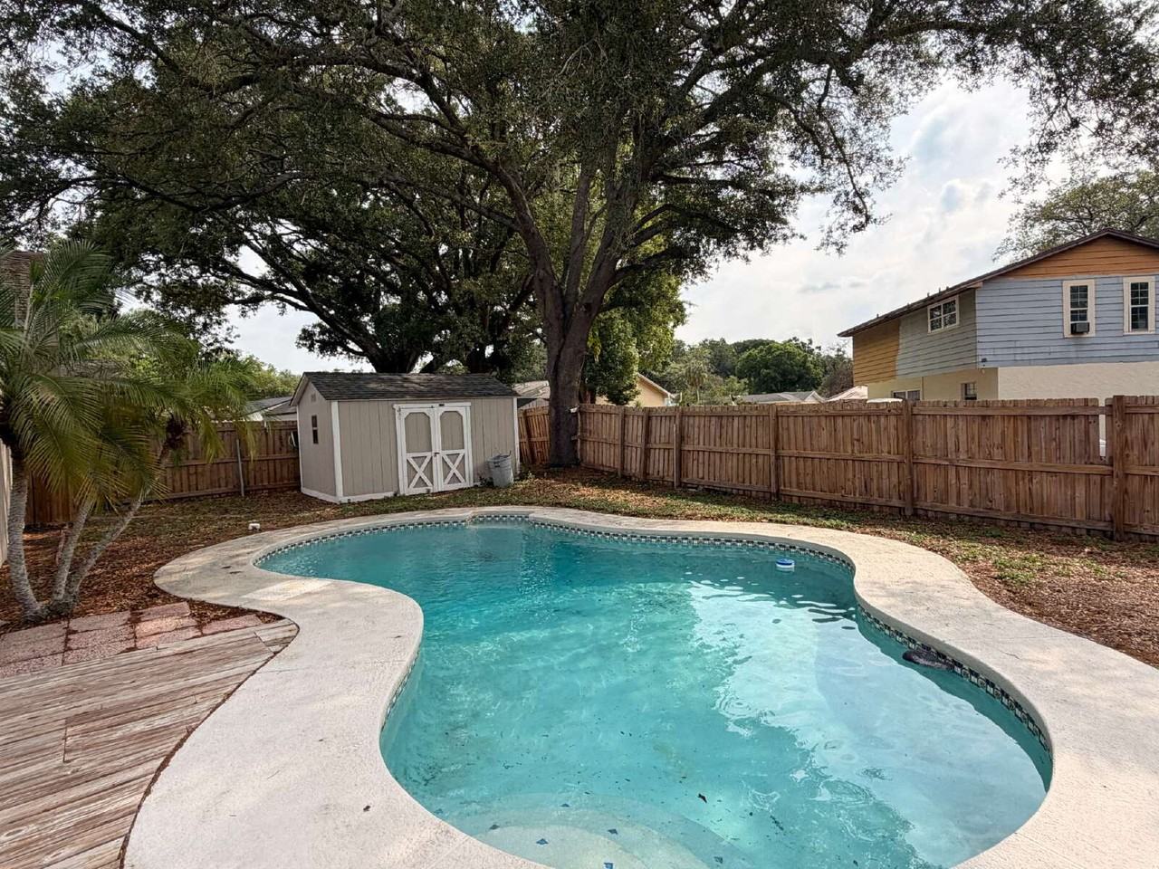 14001 Dominion Ct - Photo 2 of 42