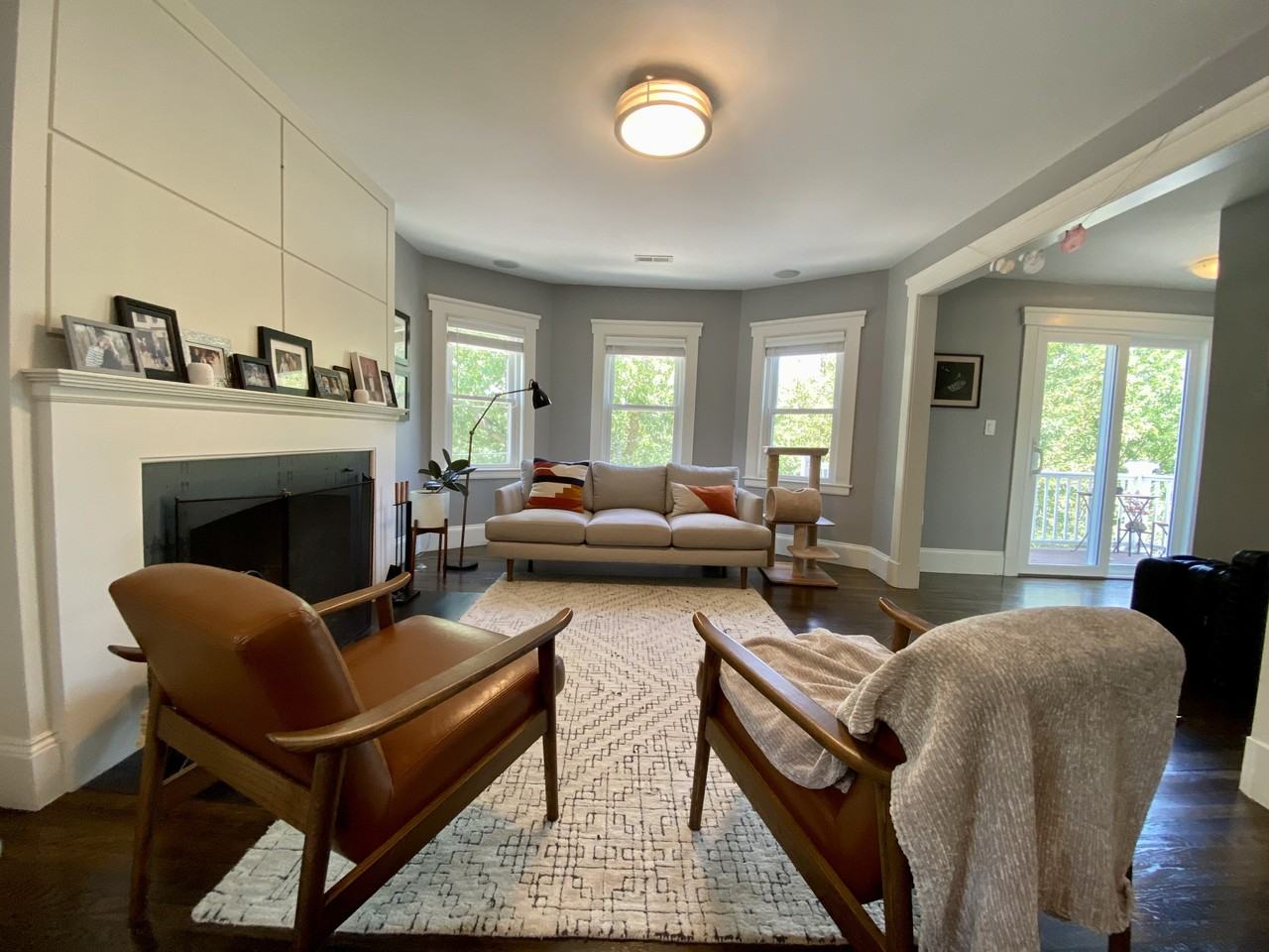 55 Eliot Cres #2 - Photo 6 of 19