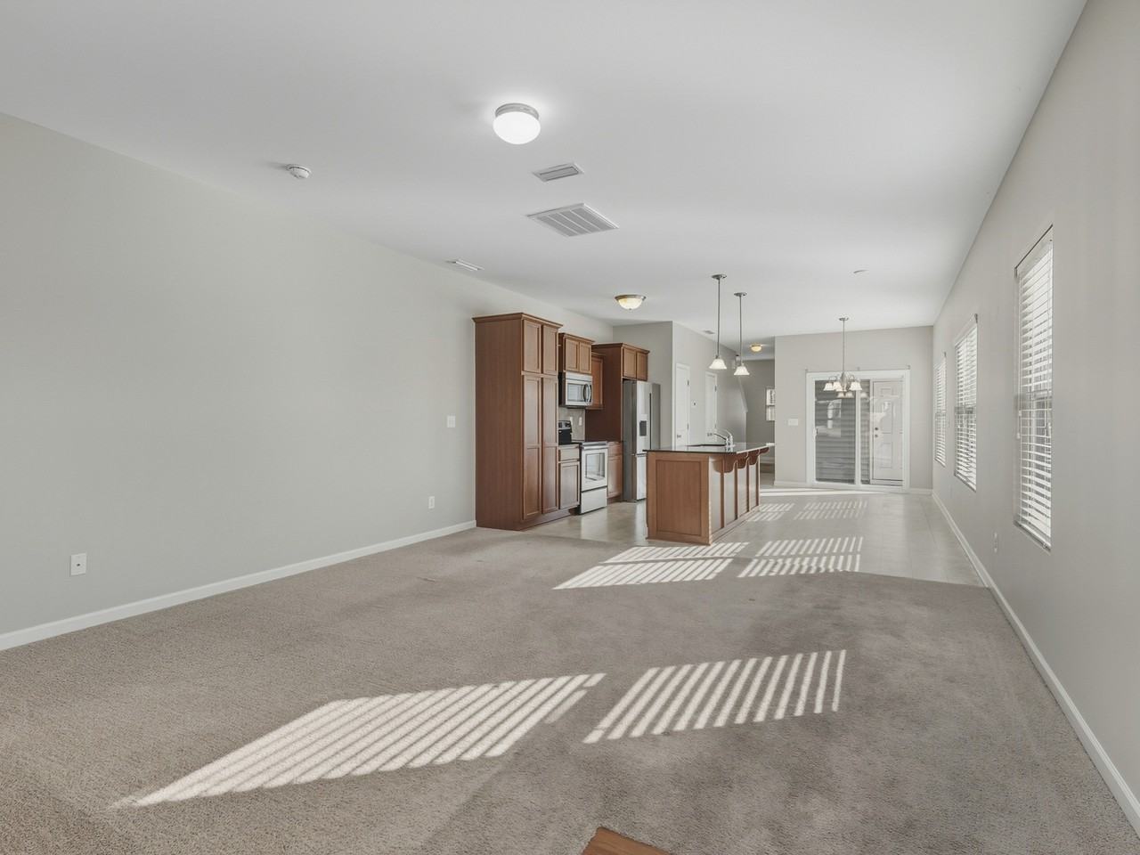 608 Cahill Ln #NA - Photo 3 of 32